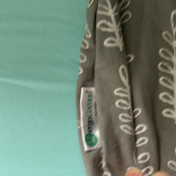 Lot Ergo Pouch Cocoon Swaddles with option to transition to arms out! 1.0 tog - Picture 6 of 9